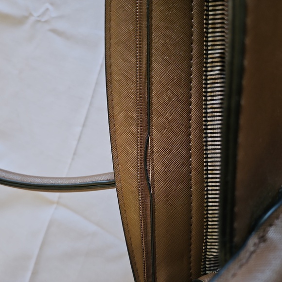 Brown Mid/Lg Purse - Picture 5 of 5